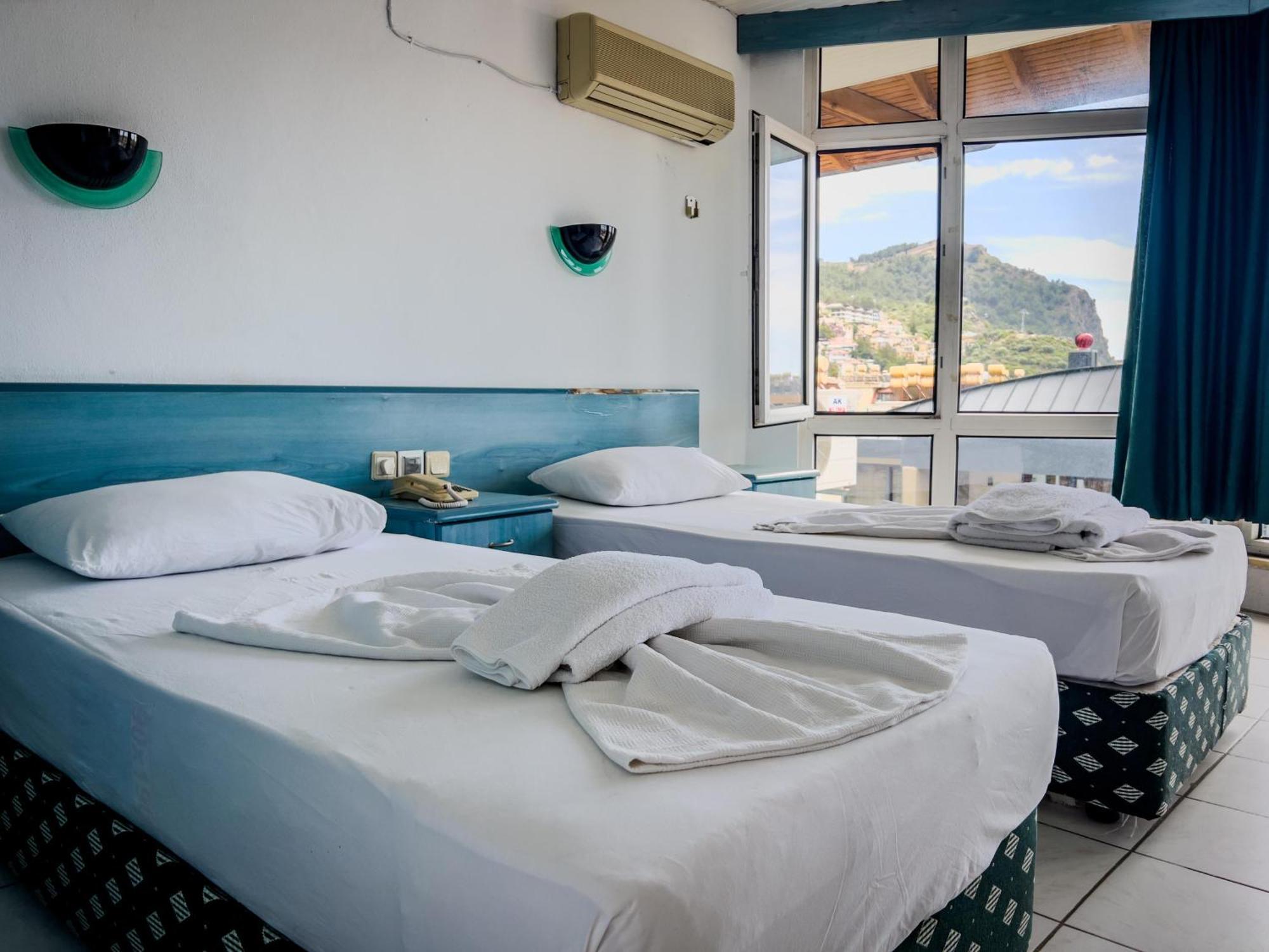 Casa Cleo Suit Hotel Аланія Екстер'єр фото