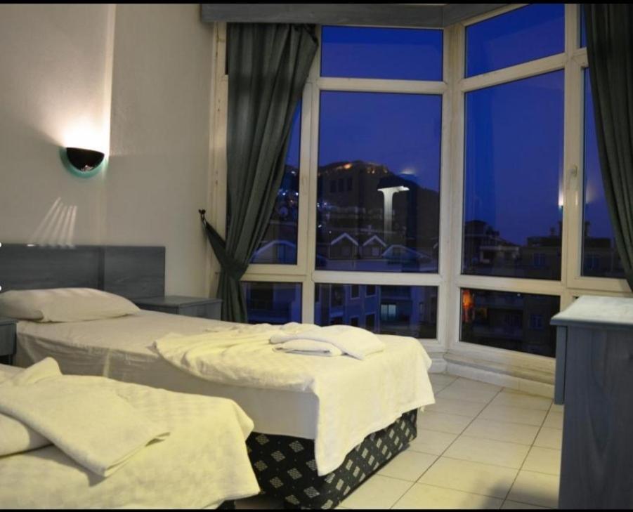 Casa Cleo Suit Hotel Аланія Екстер'єр фото